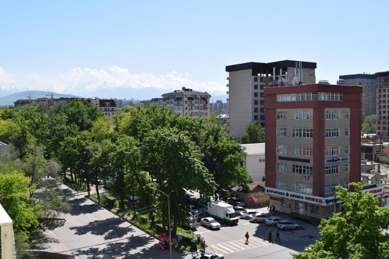 Studio Boutique Apartment Bișkek Exterior foto